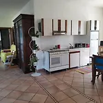 Bnbook La Motte Apartment